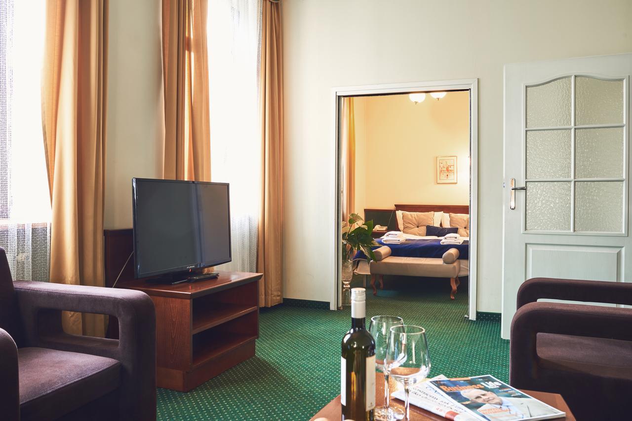 Nobilton Hotel Krakow Ngoại thất bức ảnh